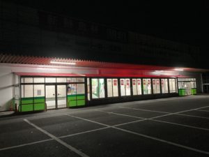 トーホー北関東那須支店　通路　テント　貼替え　ビルボテック